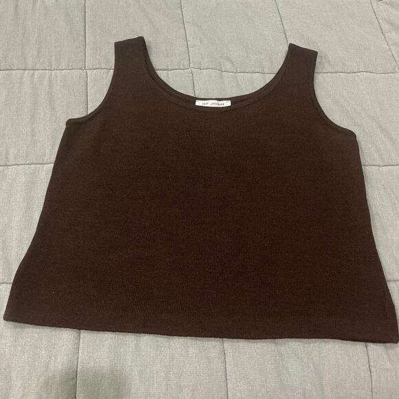 St. John Sleeveless Chocolate Brown Scoop Neck Knit Camisole Top Sz M - Picture 5 of 5